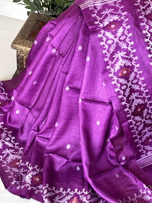 Timeless Splendour (Handwoven Pure Tussar silk Jamdani saree)