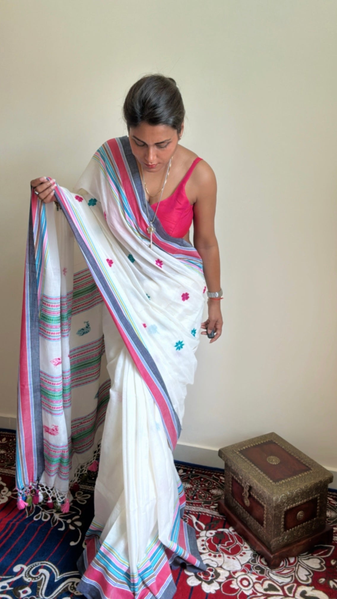 Morni White Bhujodi