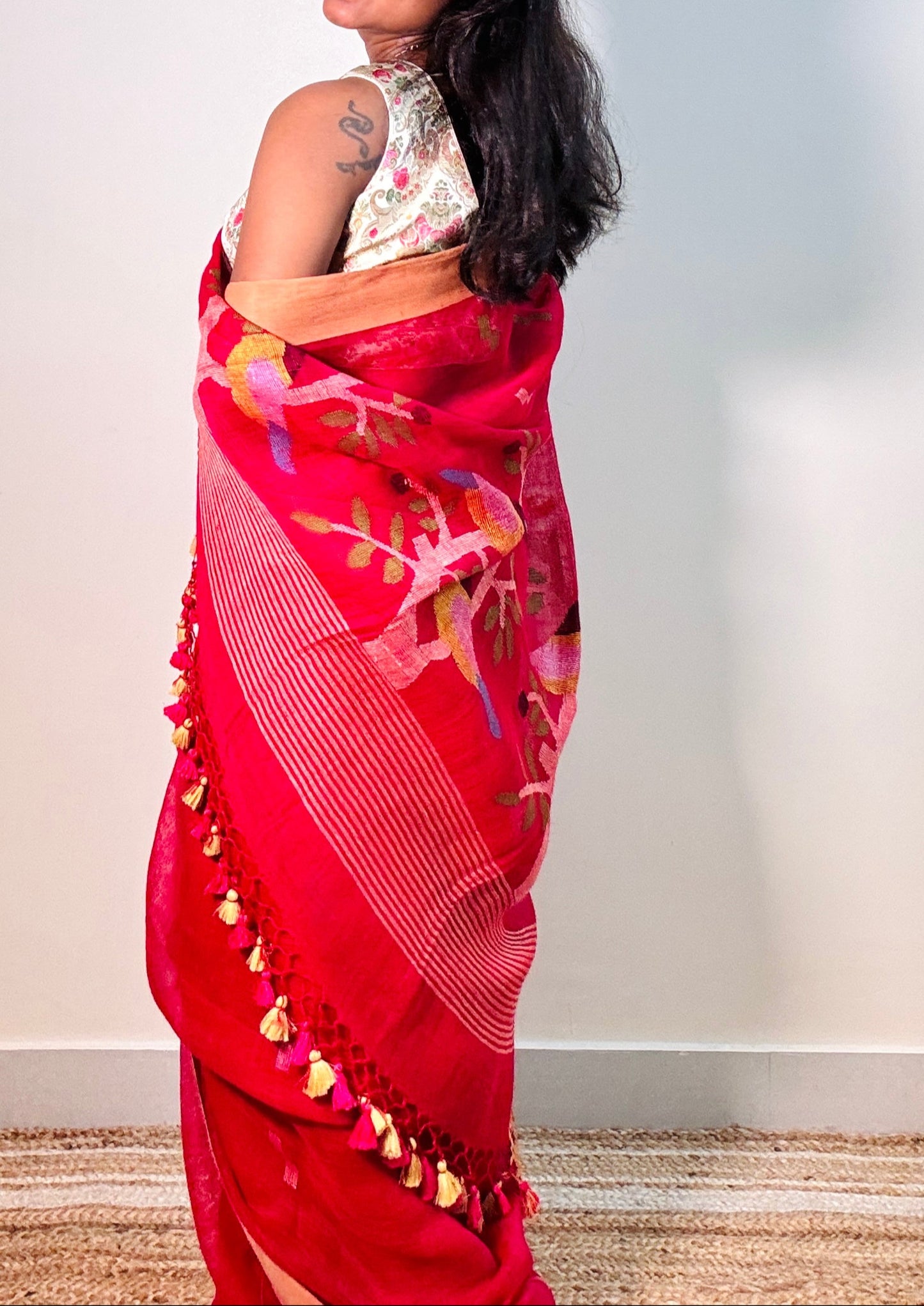 Crimson Handwoven Pure linen Jamdani Saree