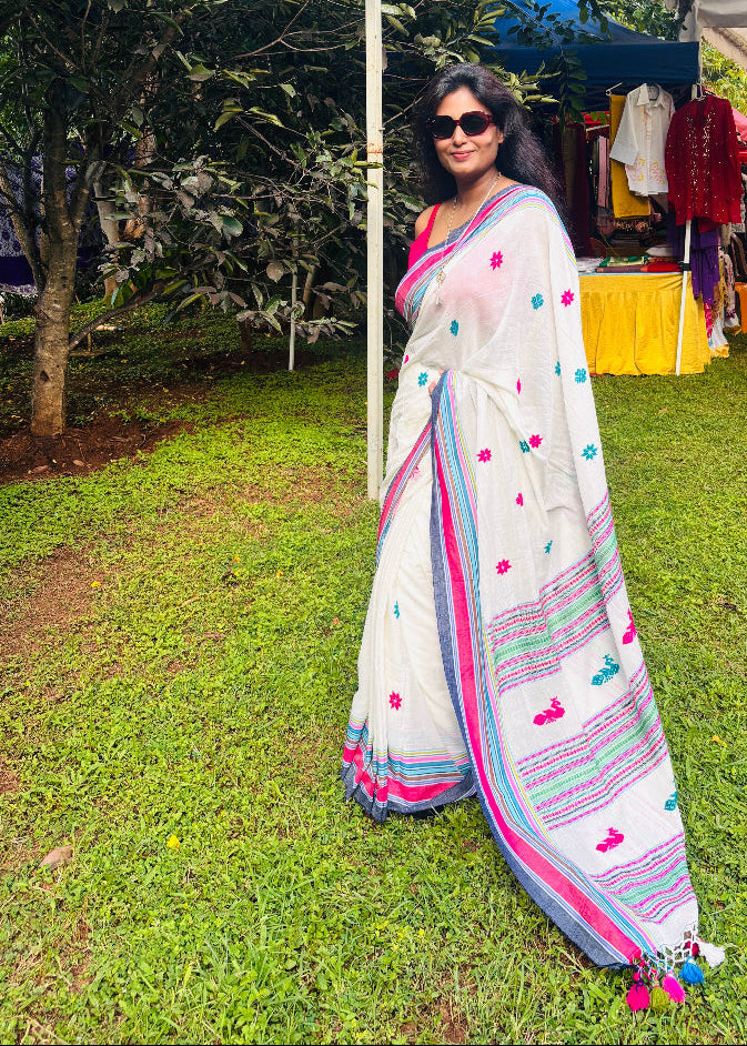 Morni White Handwoven Bhujodi saree